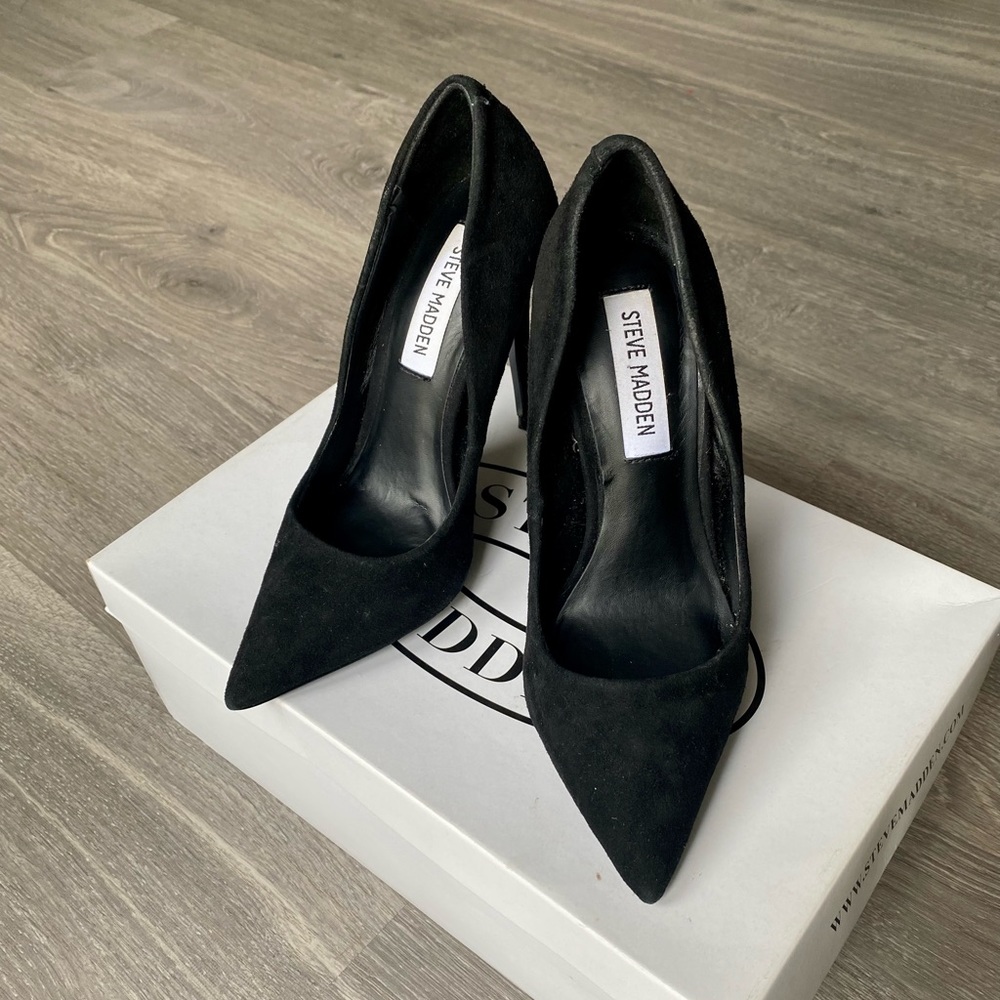 Steve Madden Daisie suede pumps